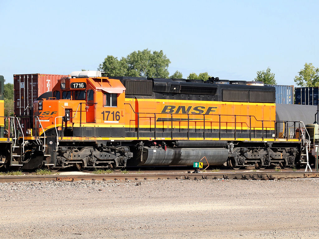 BNSF 1716